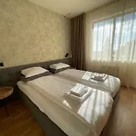 Lhapartment! Apartament *