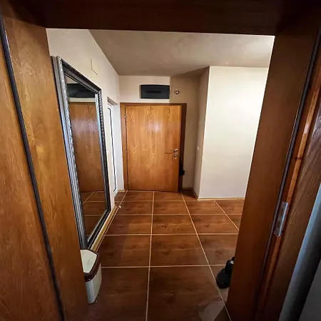 Lhapartment! アパート